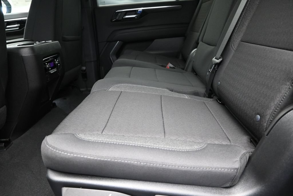 New 2026 Chevrolet Suburban LS RWD image 16