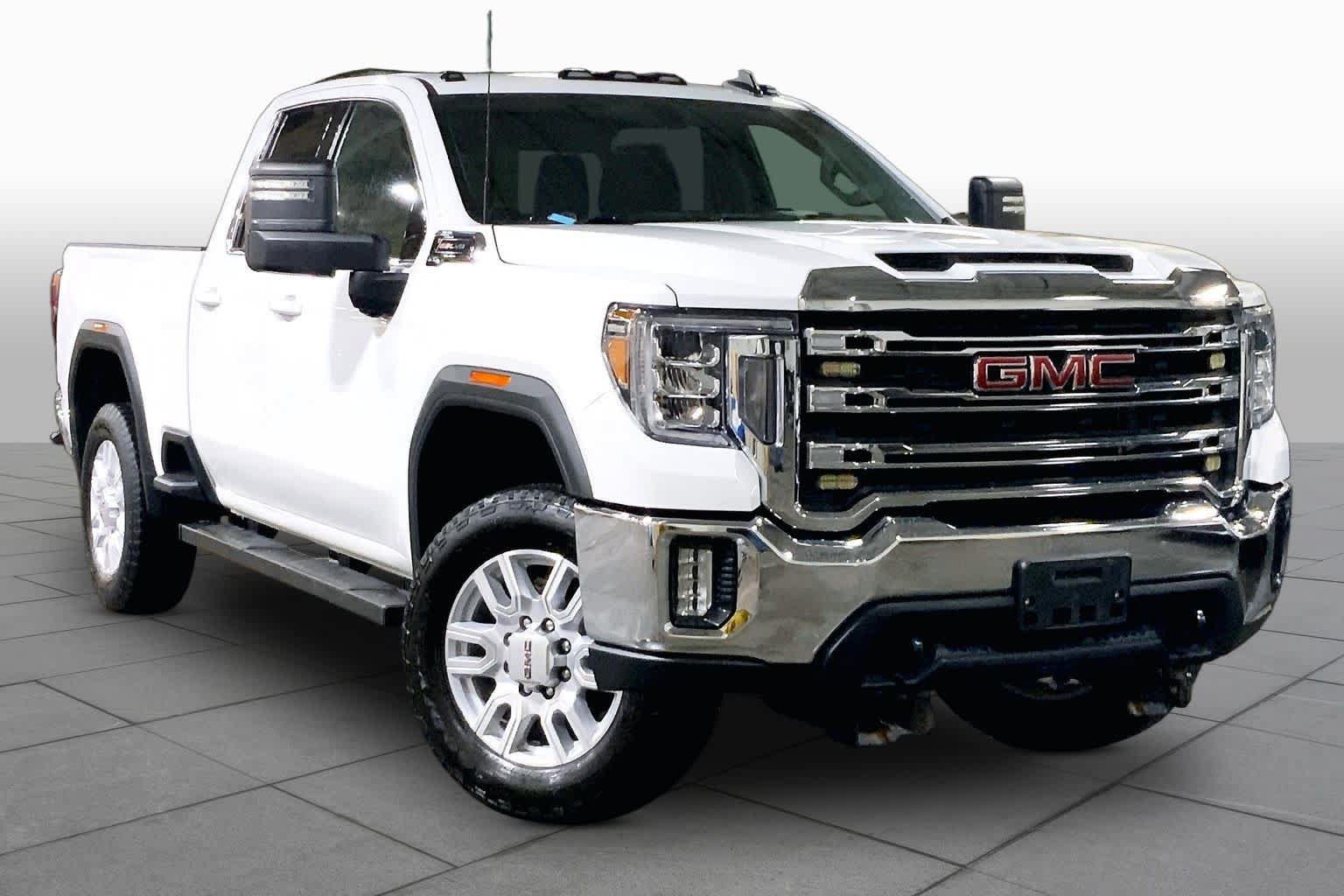 Used 2022 GMC Sierra 2500 SLE w/ SLE Value Package; AWD/4WD image 3
