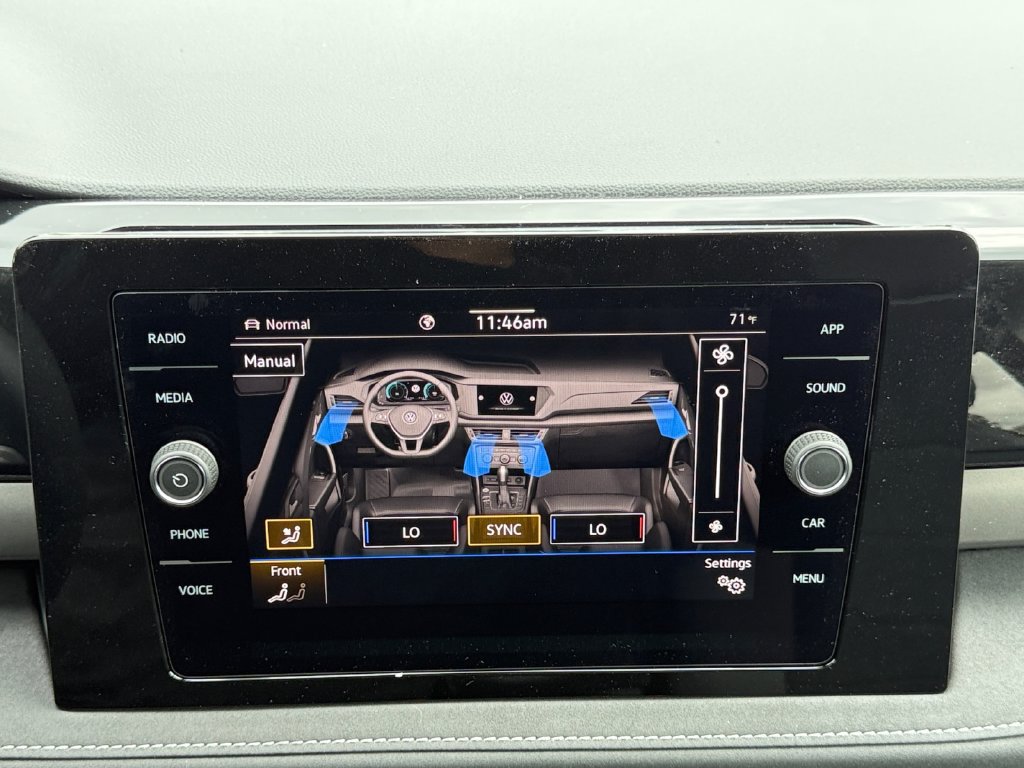 New 2027 Volkswagen Taos SE AWD/4WD image 16