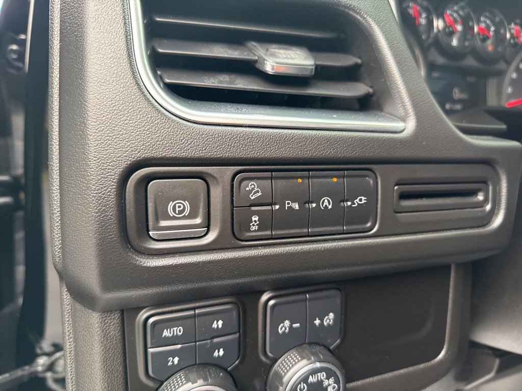 Used 2021 Chevrolet Tahoe Z71 image 16