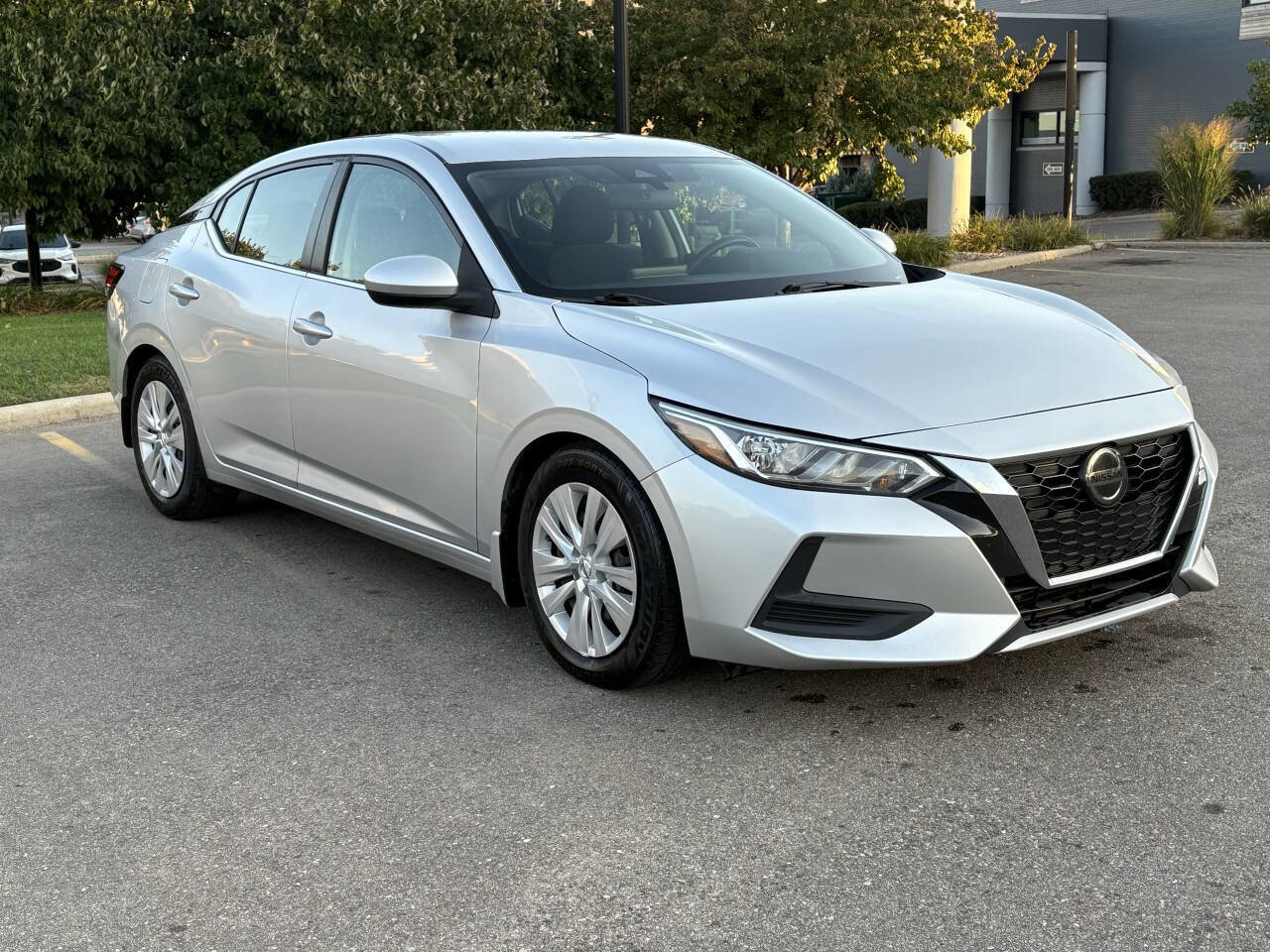 Used 2020 Nissan Sentra S image 5