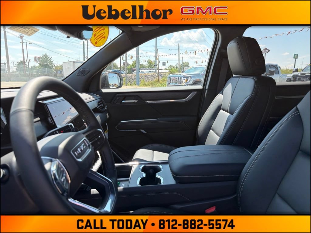 New 2026 GMC Acadia Elevation w/ Elevation Premium Package AWD/4WD image 25