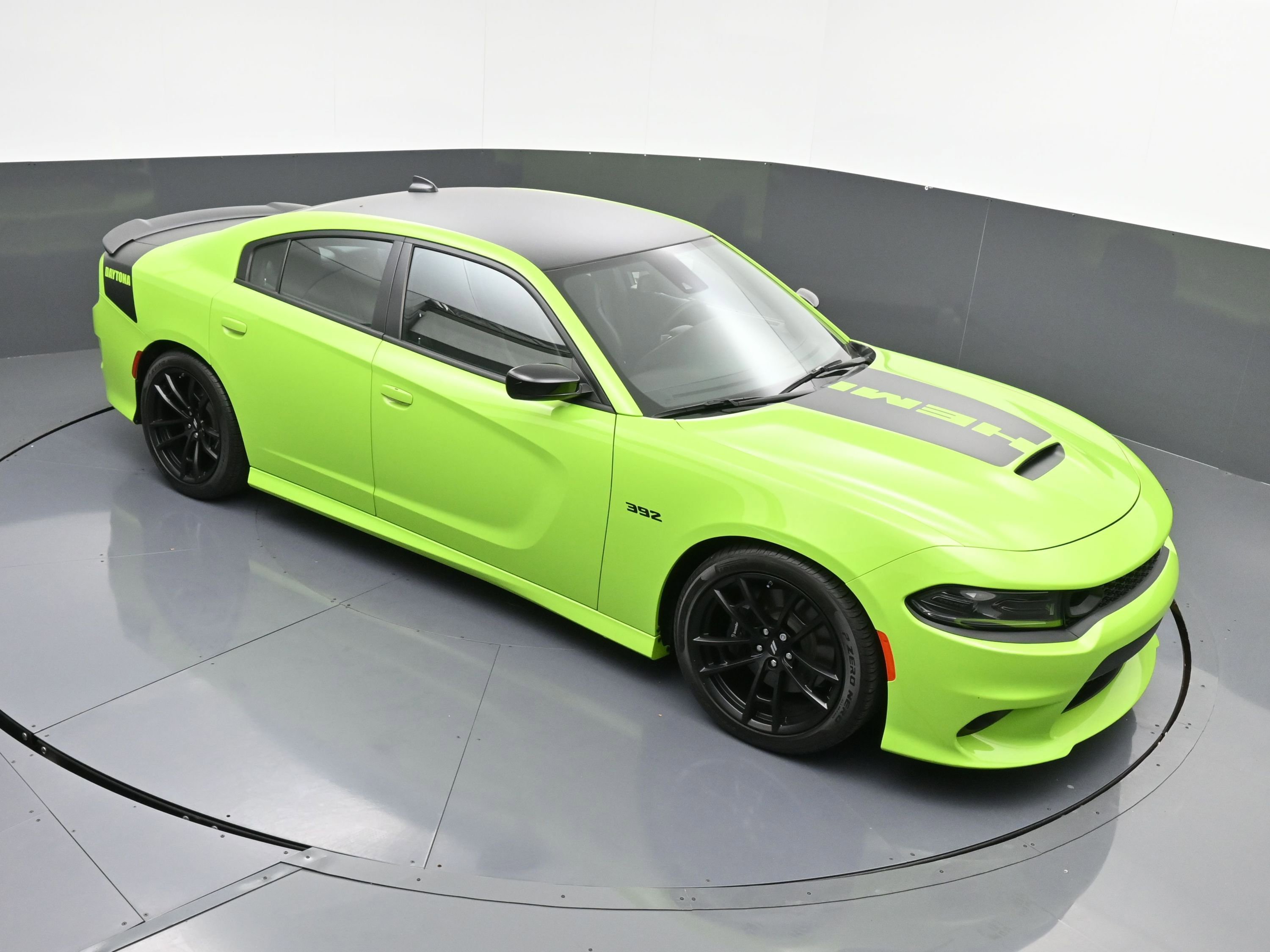 Used 2023 Dodge Charger Scat Pack w/ Daytona Edition Group image 31