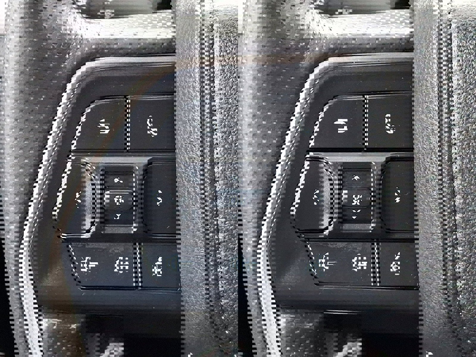 Certified 2025 Toyota 4Runner TRD Off-Road image 20