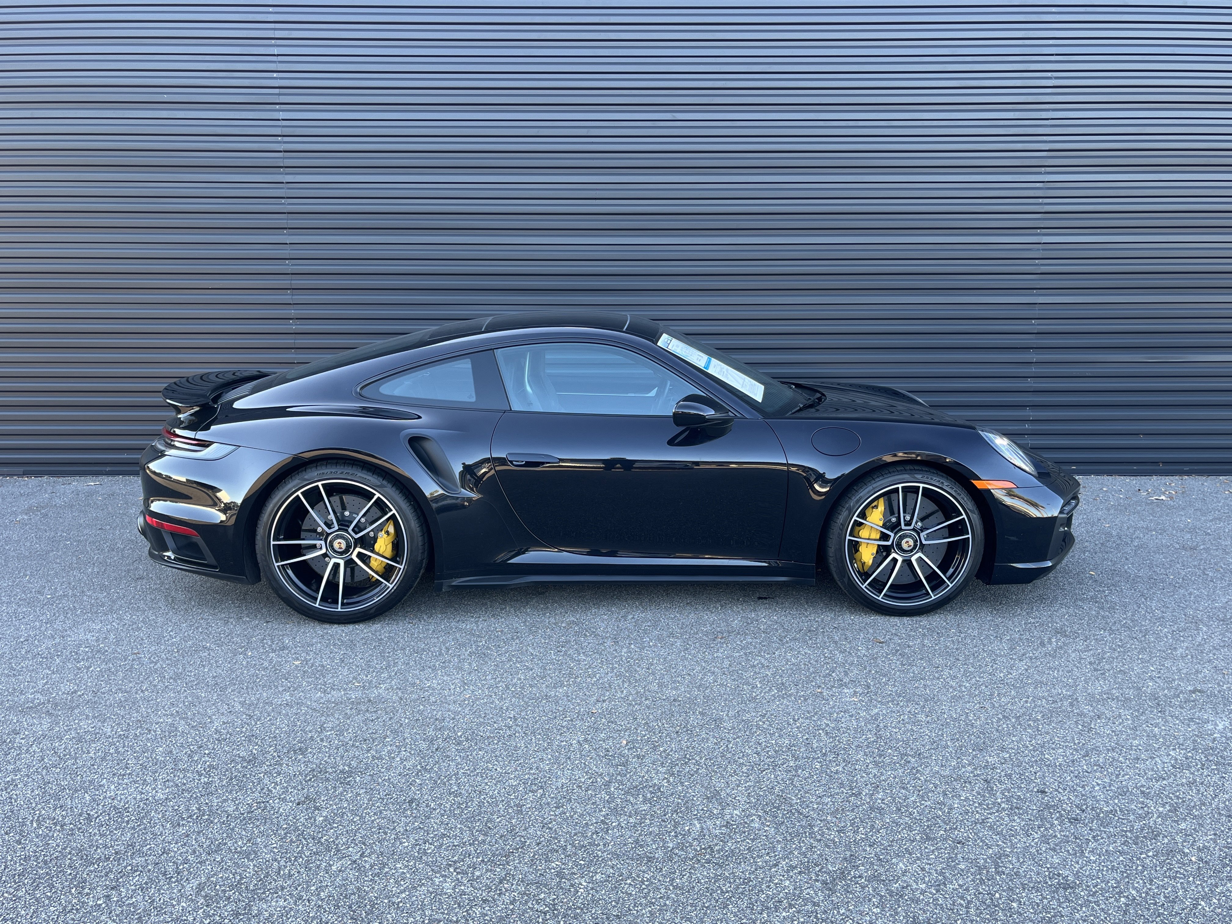 Used 2021 Porsche 911 Turbo S image 8