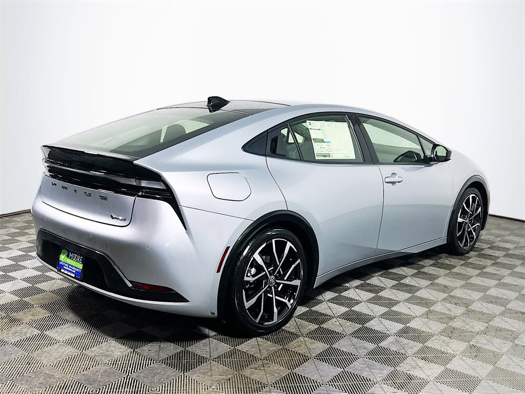 New 2026 Toyota Prius XSE image 8