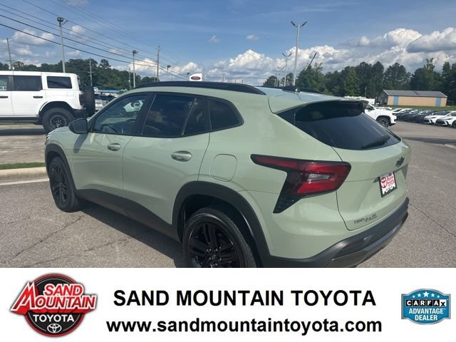 Used 2024 Chevrolet Trax ACTIV FWD image 5
