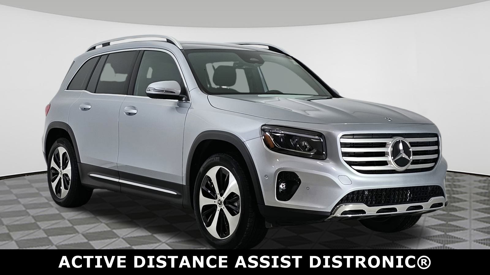 Certified 2025 Mercedes-Benz GLB 250 4MATIC image 1