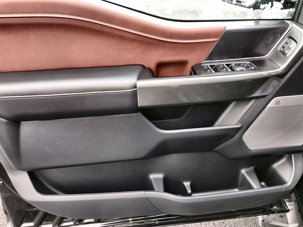 Used 2023 Ford F150 Lariat w/ Equipment Group 502A High image 13