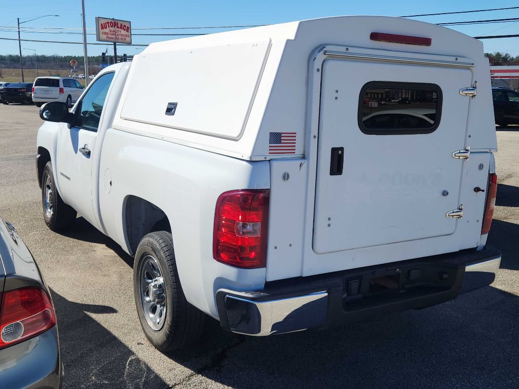 Used 2013 Chevrolet Silverado 1500 W/T w/ LS Package RWD image 2