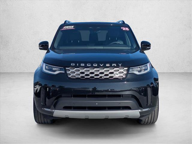 Certified 2025 Land Rover Discovery S AWD/4WD image 2