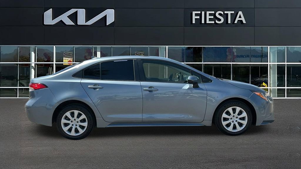 Used 2023 Toyota Corolla LE FWD image 6