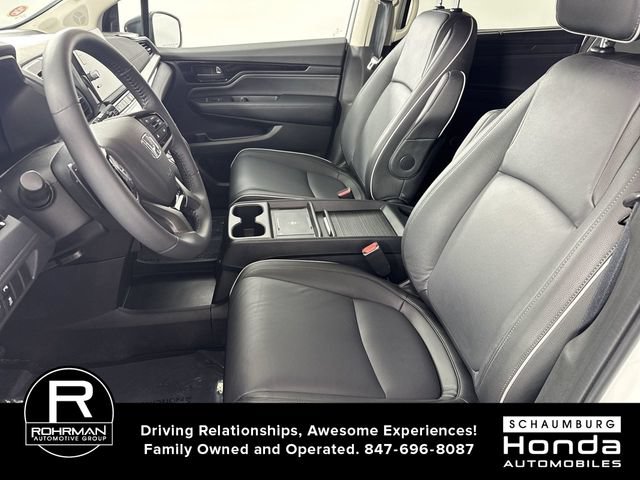 Used 2026 Honda Odyssey Touring image 4