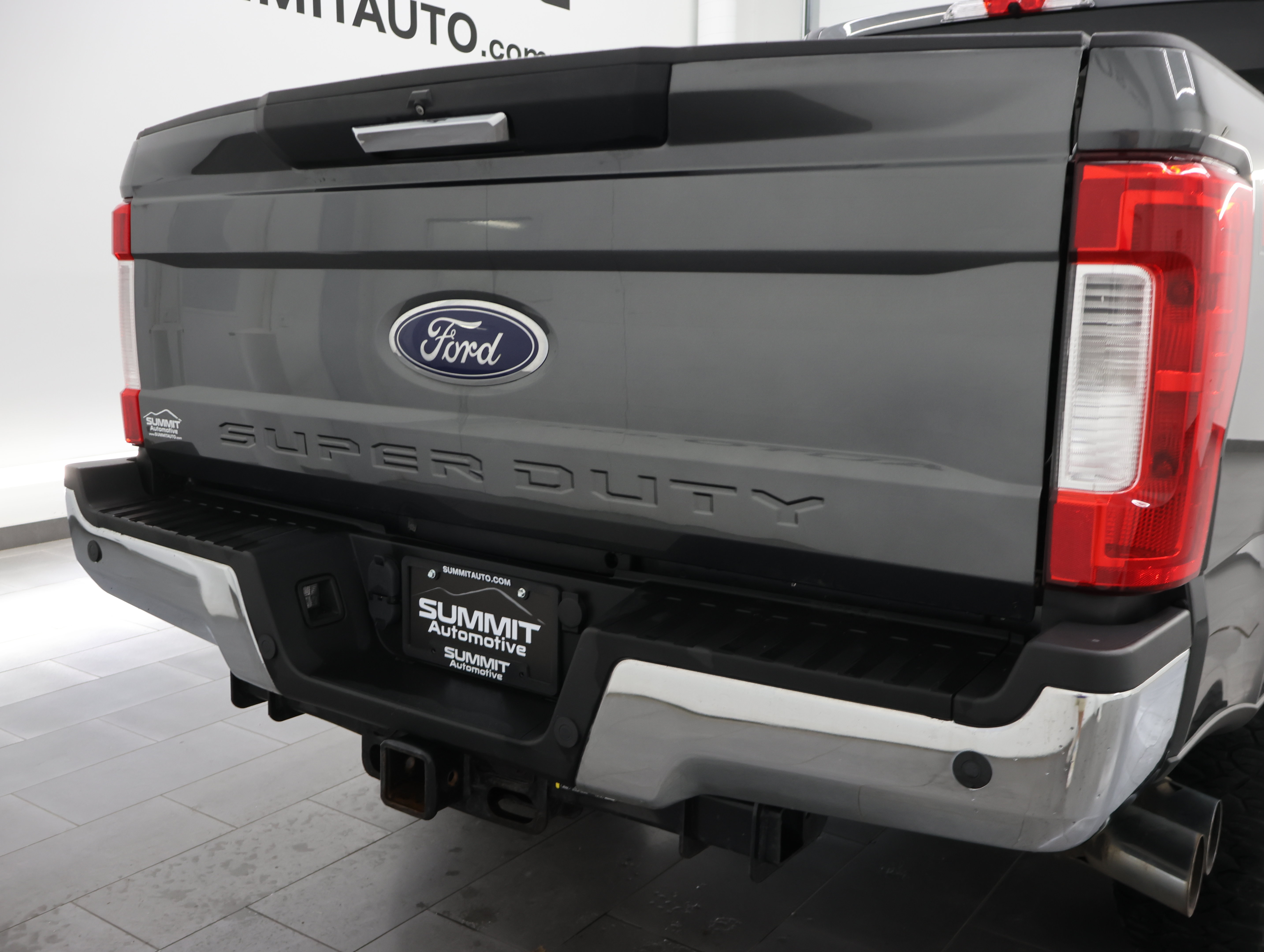 Used 2017 Ford F250 XLT w/ XLT Premium Package AWD/4WD image 27