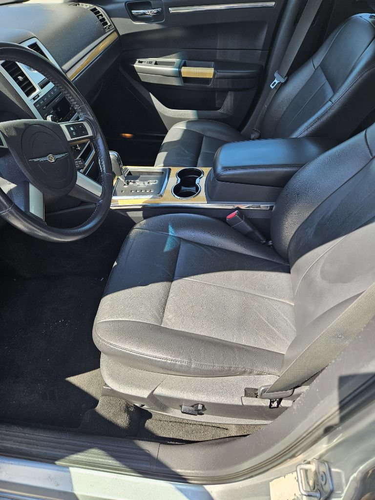 Used 2008 Chrysler 300 Limited RWD image 7