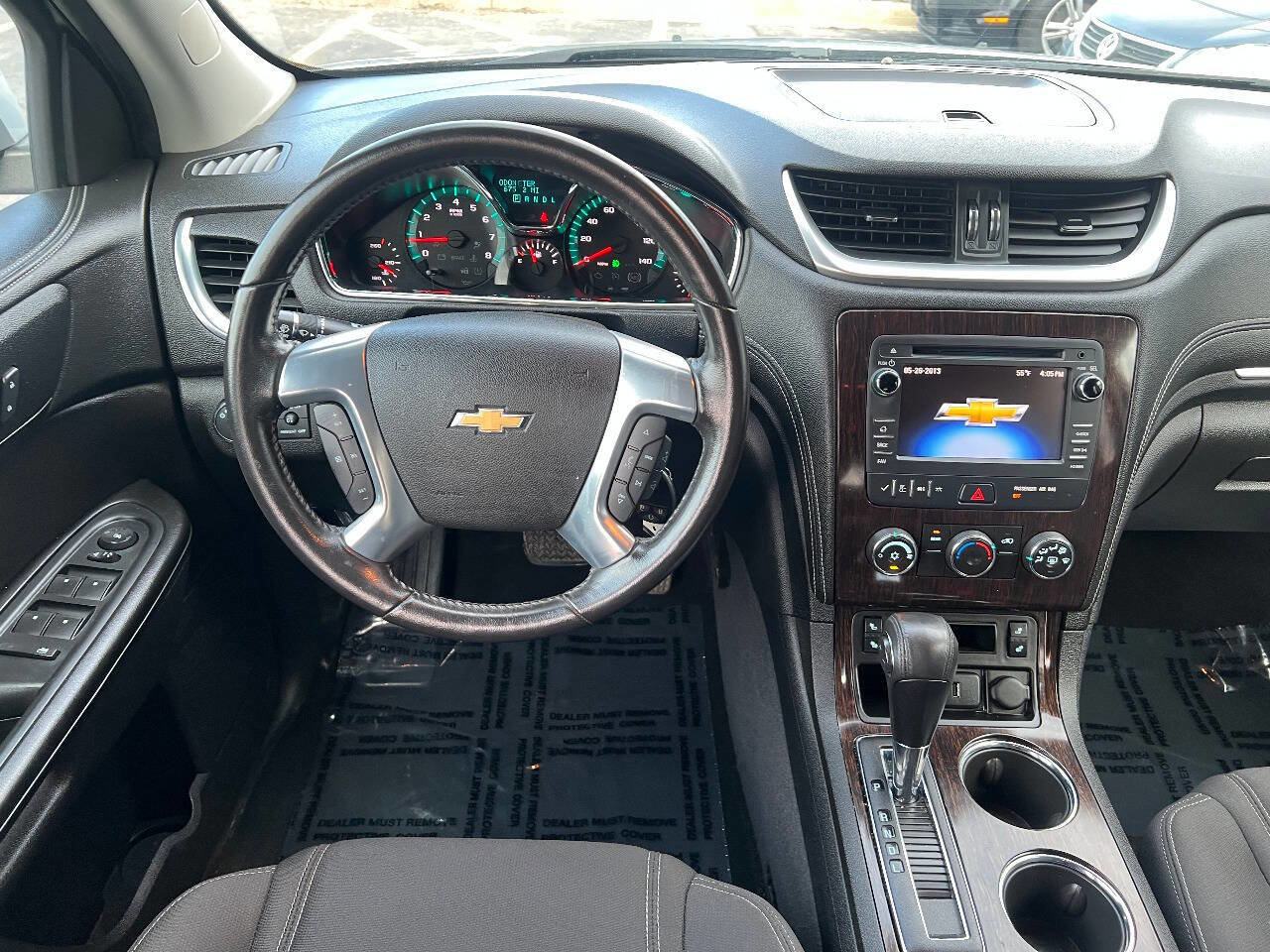 Used 2015 Chevrolet Traverse LT image 32