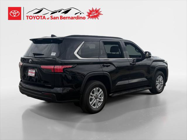 Certified 2025 Toyota Sequoia SR5 AWD/4WD image 5