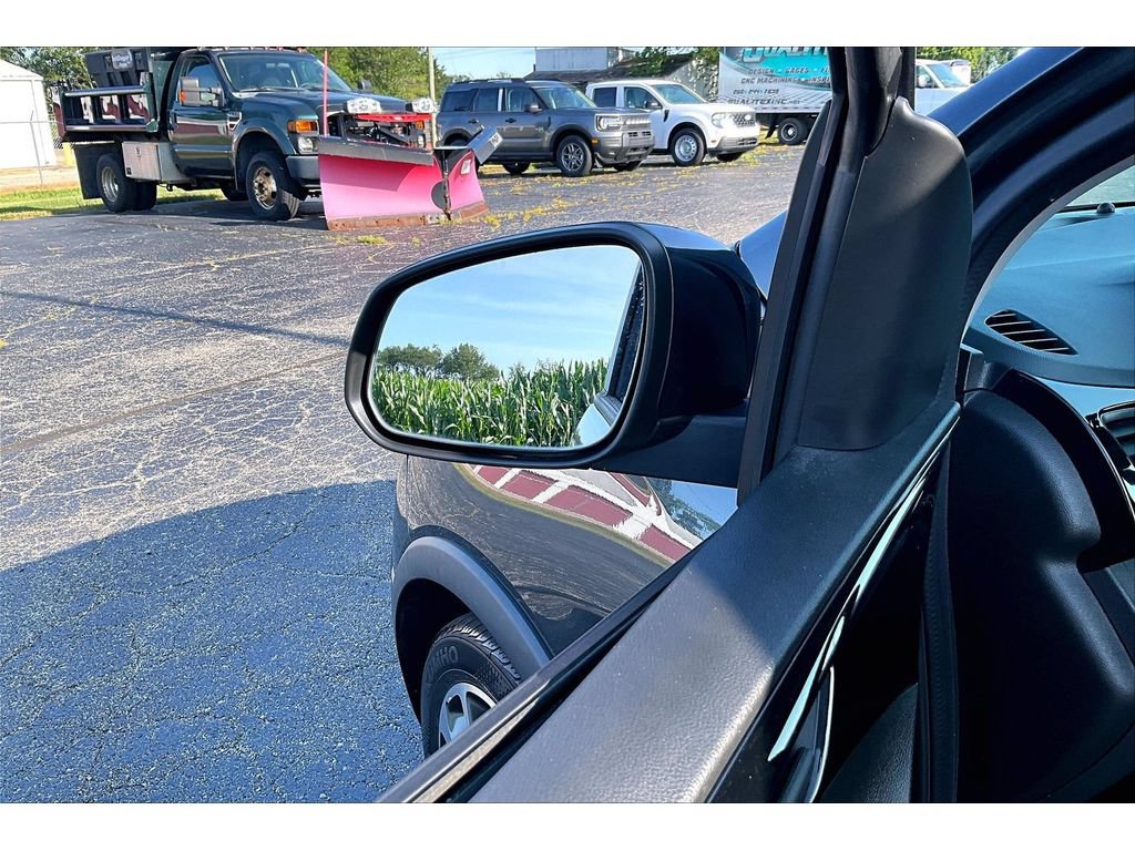 Used 2022 Chevrolet Spark ACTIV FWD image 31