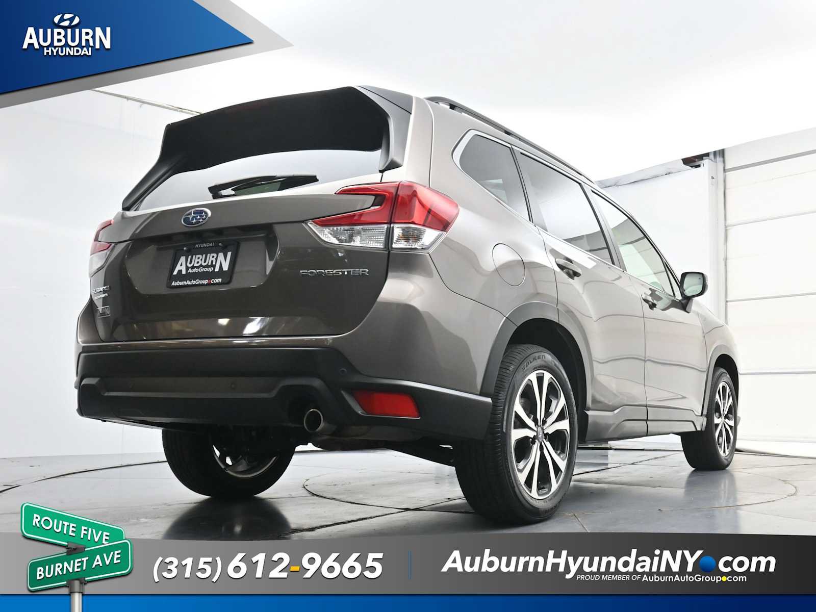 Used 2024 Subaru Forester Limited AWD/4WD image 21