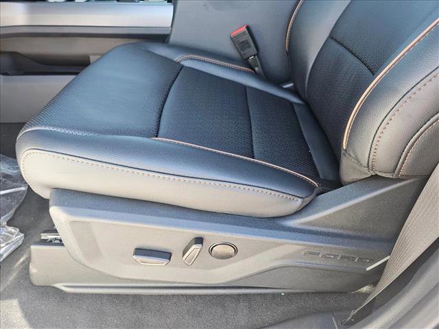 New 2026 Ford F350 Lariat w/ Tremor Off-Road Package video 4