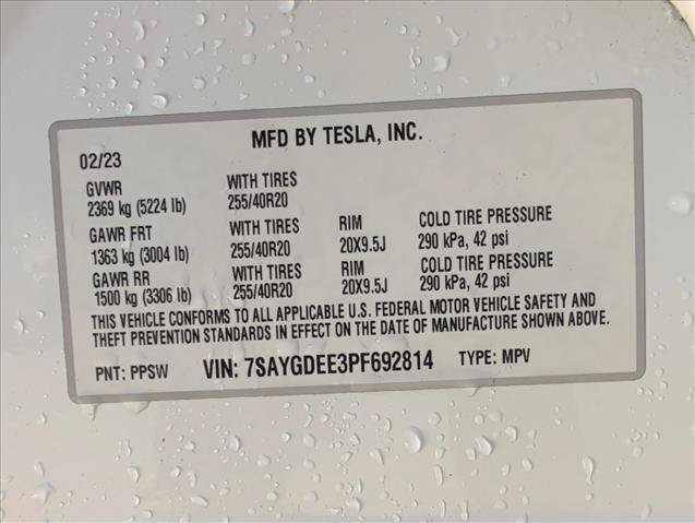 Used 2023 Tesla Model Y Long Range AWD/4WD image 27