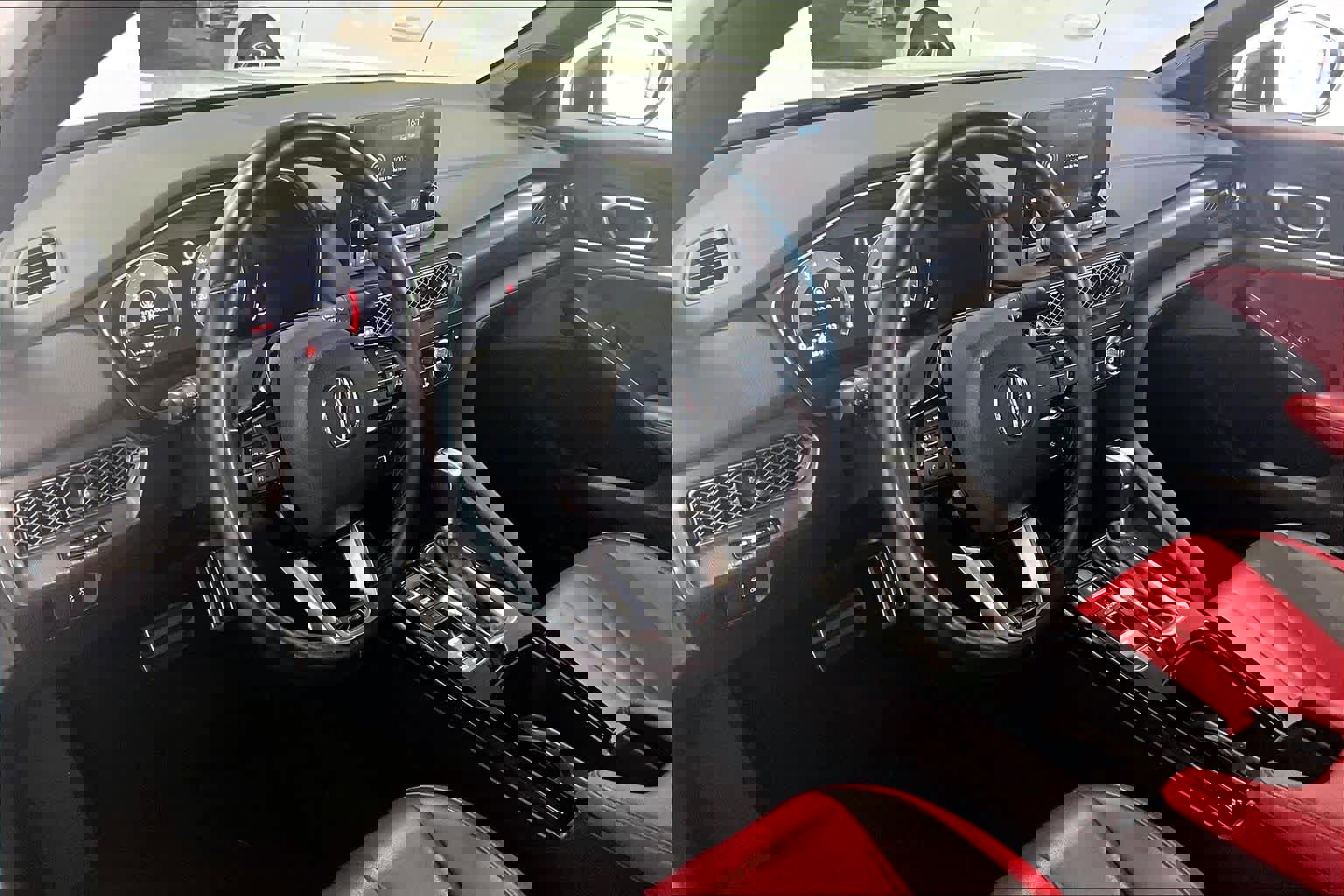 Used 2024 Acura Integra A-Spec image 2