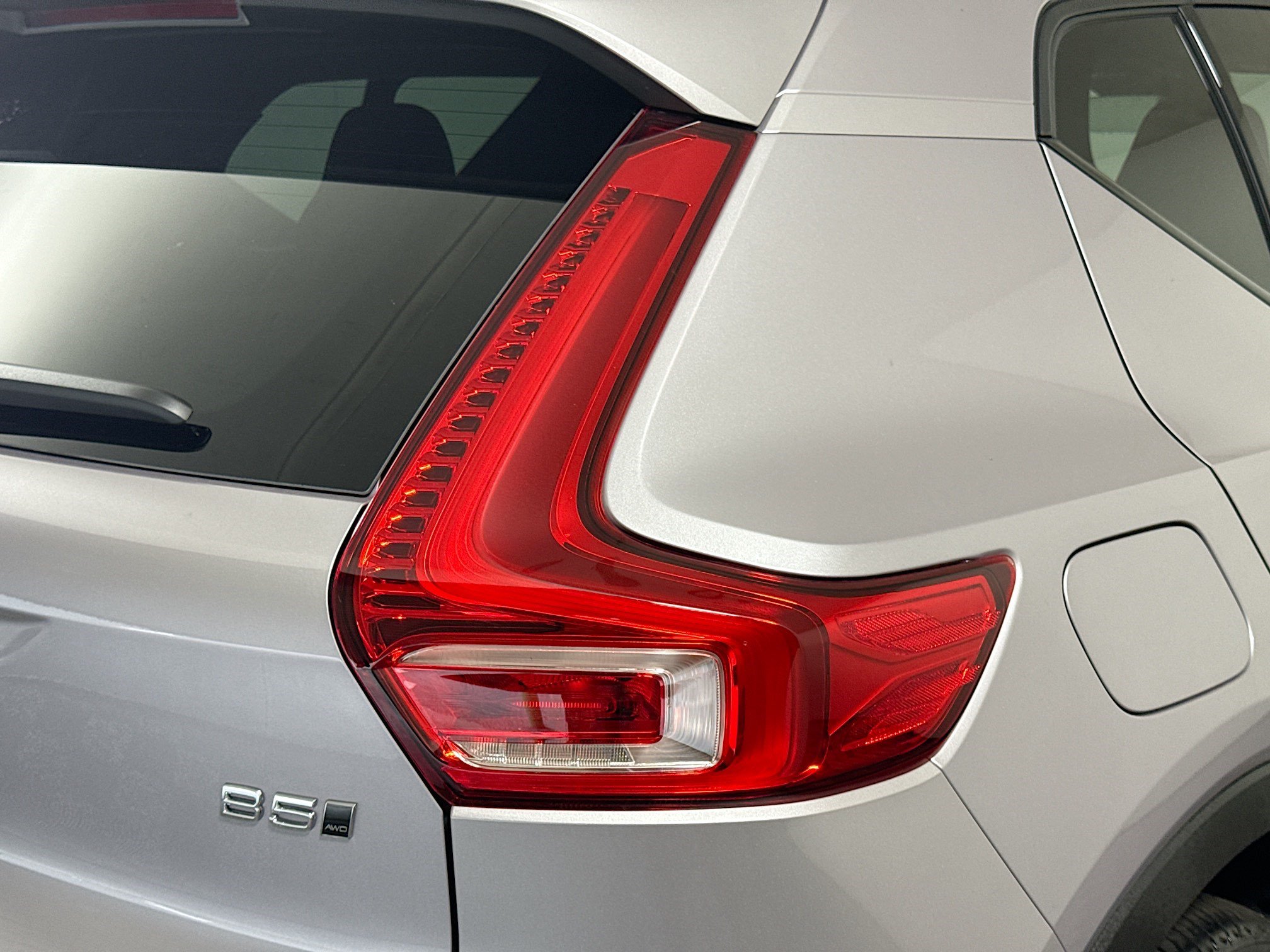 Used 2026 Volvo XC40 B5 Plus AWD/4WD image 34