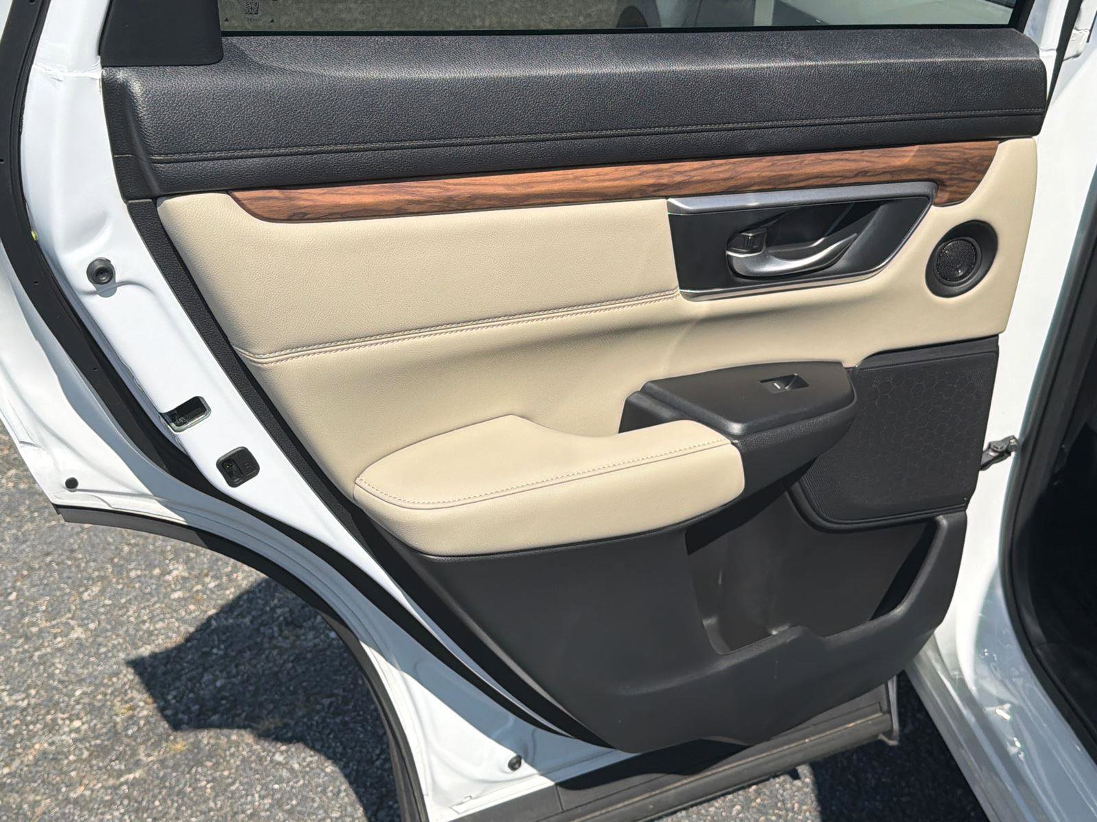 Used 2021 Honda CR-V EX-L image 21