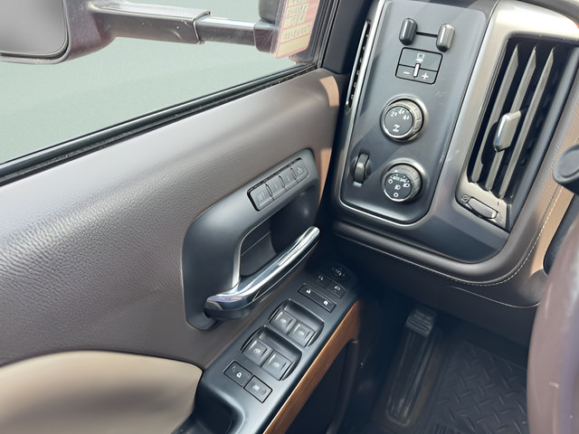 Used 2015 Chevrolet Silverado 3500 LTZ w/ Duramax Plus Package AWD/4WD image 10