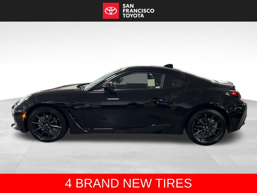 Certified 2023 Toyota GR86 Premium RWD image 2