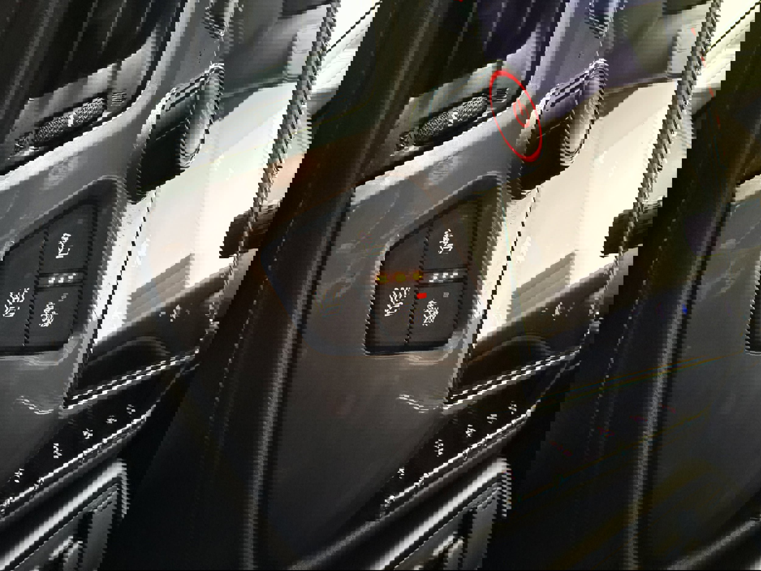 Used 2015 GMC Sierra 1500 SLT image 22