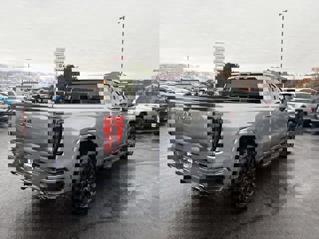 Used 2024 GMC Sierra 1500 Elevation w/ LPO, Elevation Black Package image 4