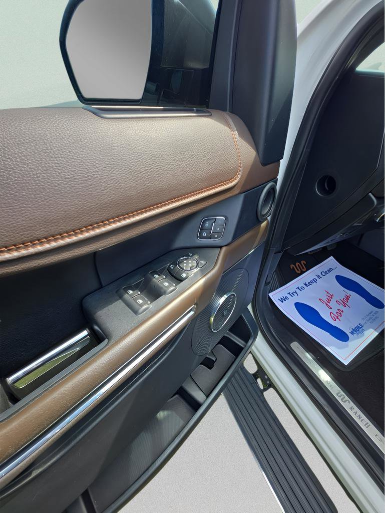Used 2020 Ford Expedition King Ranch w/ Cargo Package RWD image 18