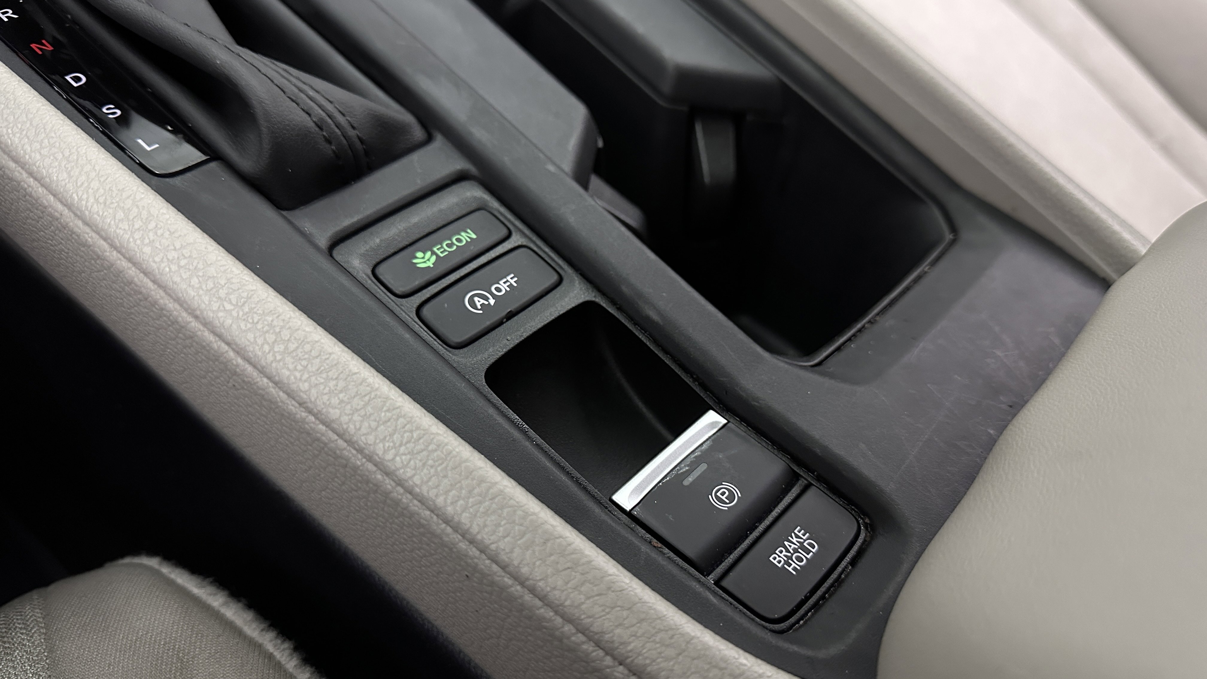 Used 2025 Honda Accord LX image 13