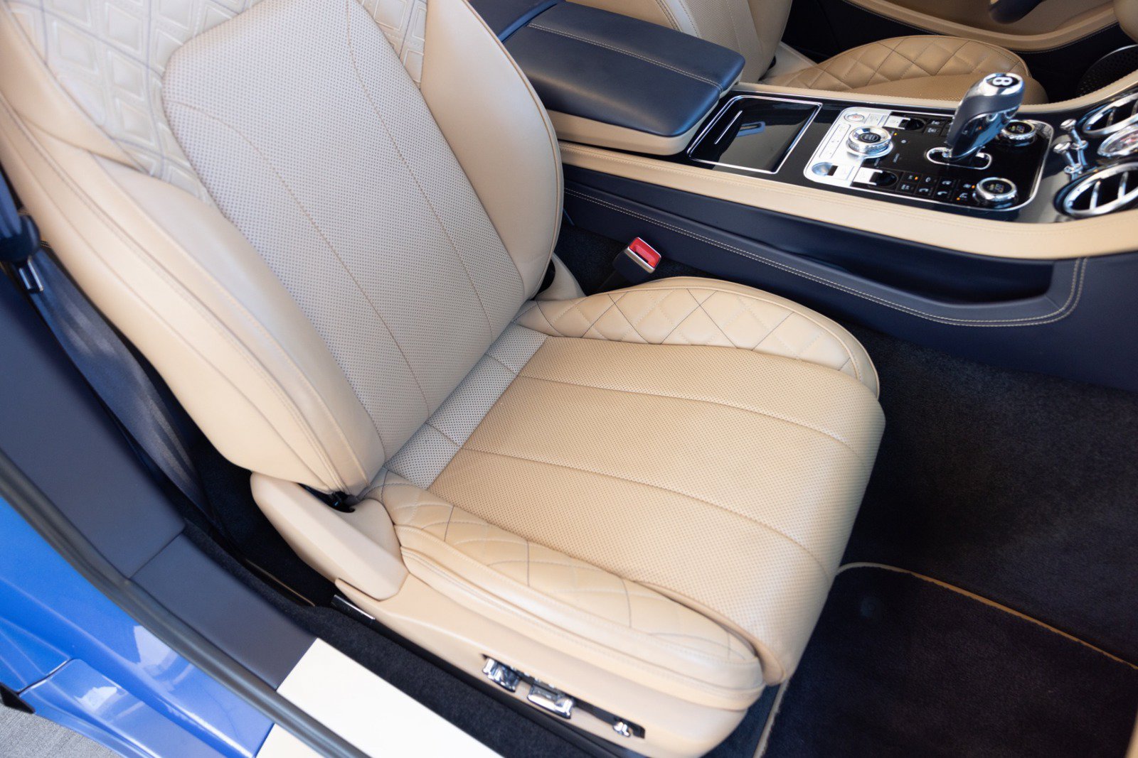 Used 2020 Bentley Continental GT V8 AWD/4WD image 75