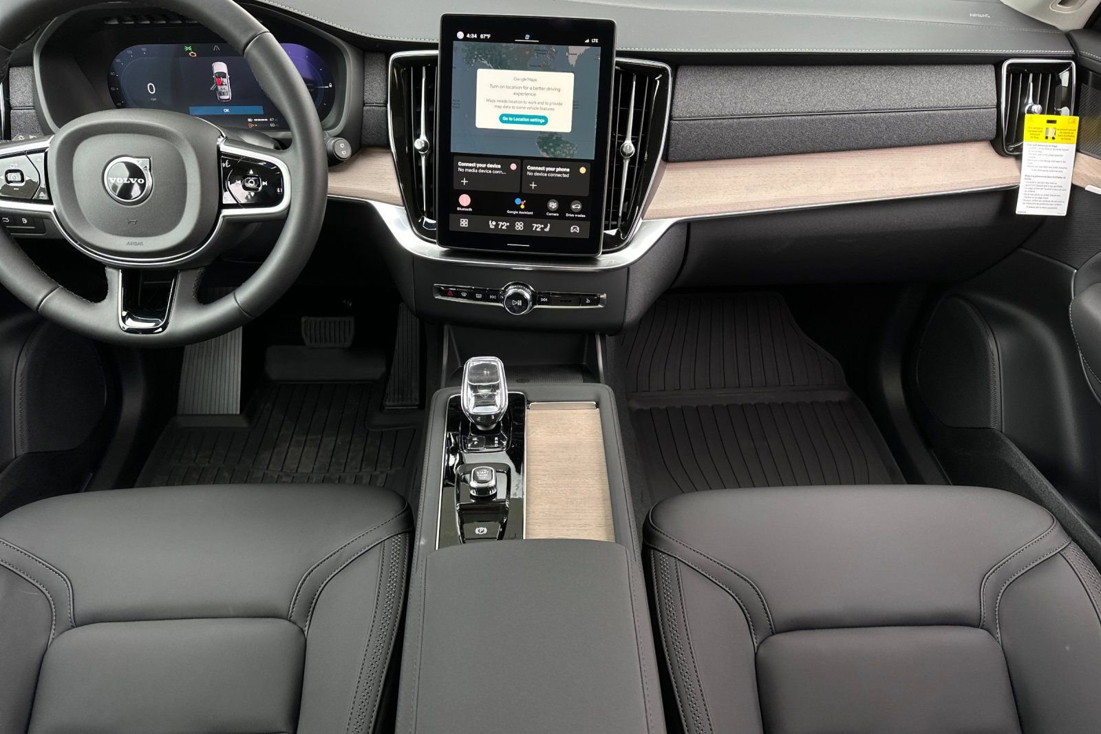 New 2025 Volvo XC90 T8 Plus w/ Protection Package Premier AWD/4WD image 13