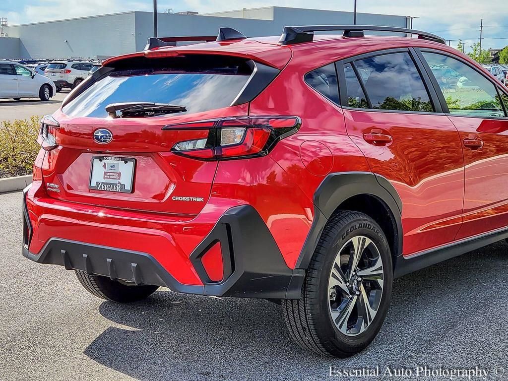 Used 2025 Subaru Crosstrek 2.0i Premium AWD/4WD image 6