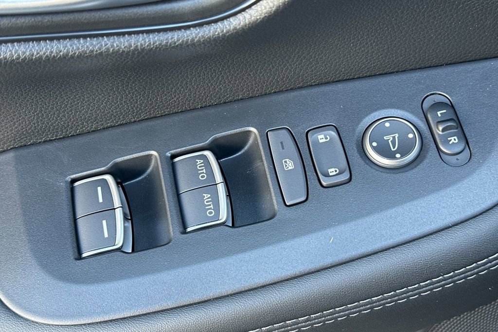New 2026 Honda HR-V EX-L image 12