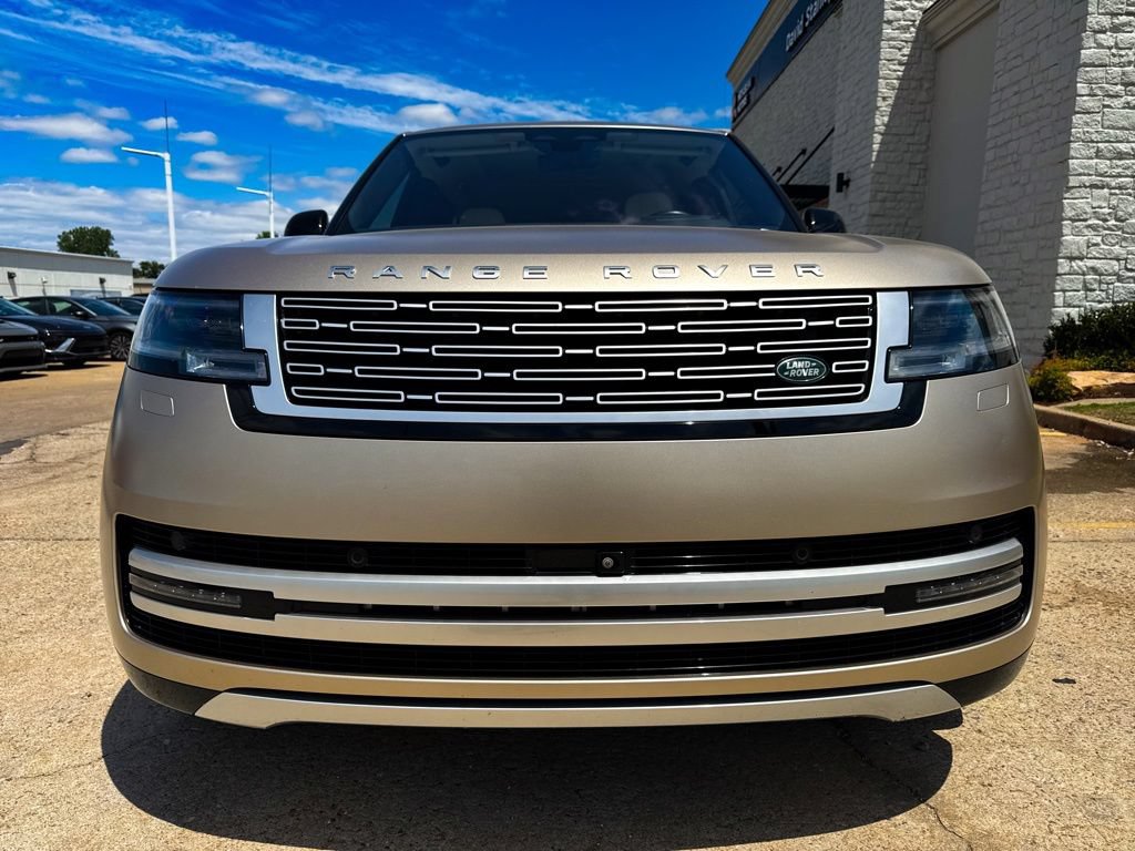 Used 2023 Land Rover Range Rover First Edition AWD/4WD image 3
