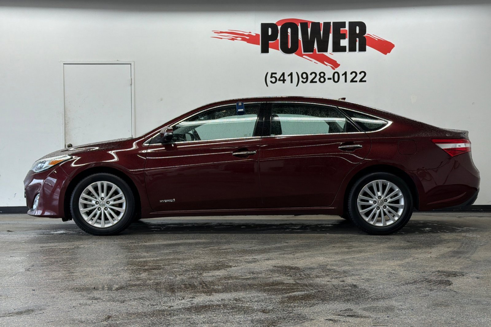 Used 2014 Toyota Avalon Limited image 6