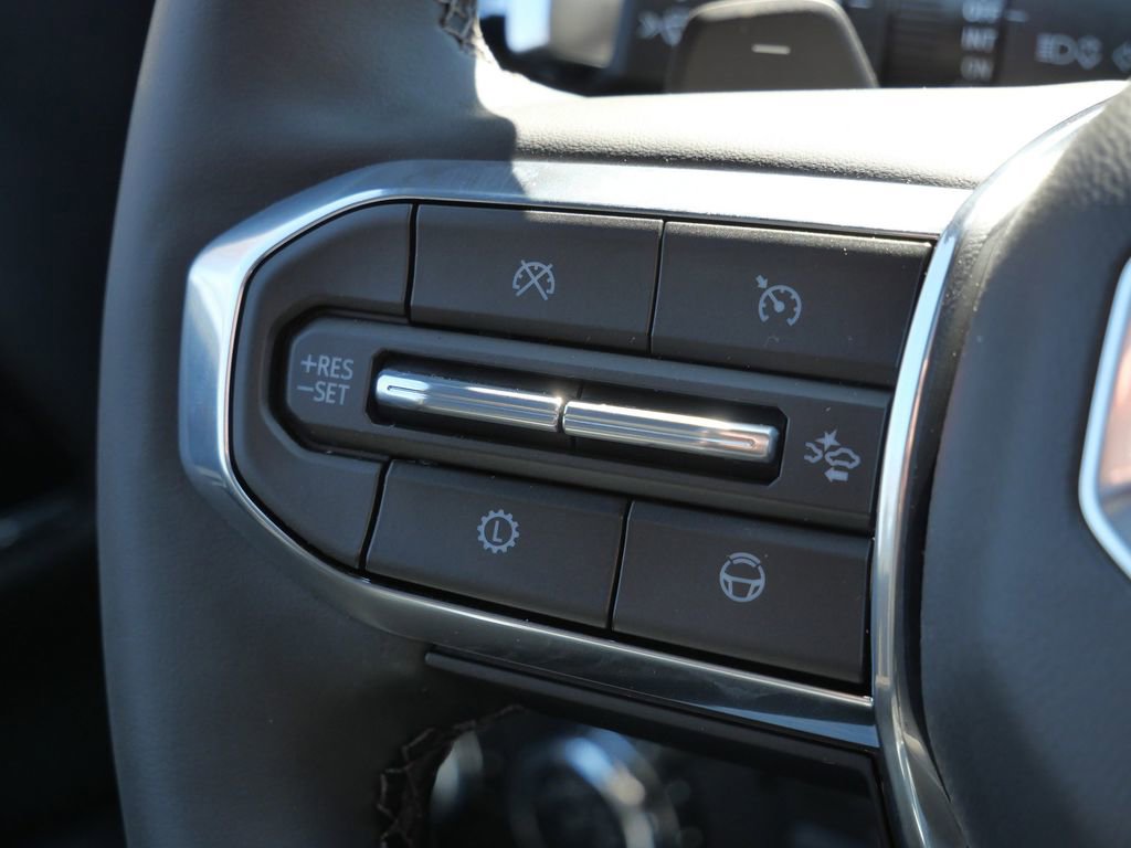 New 2026 GMC Yukon Elevation image 52