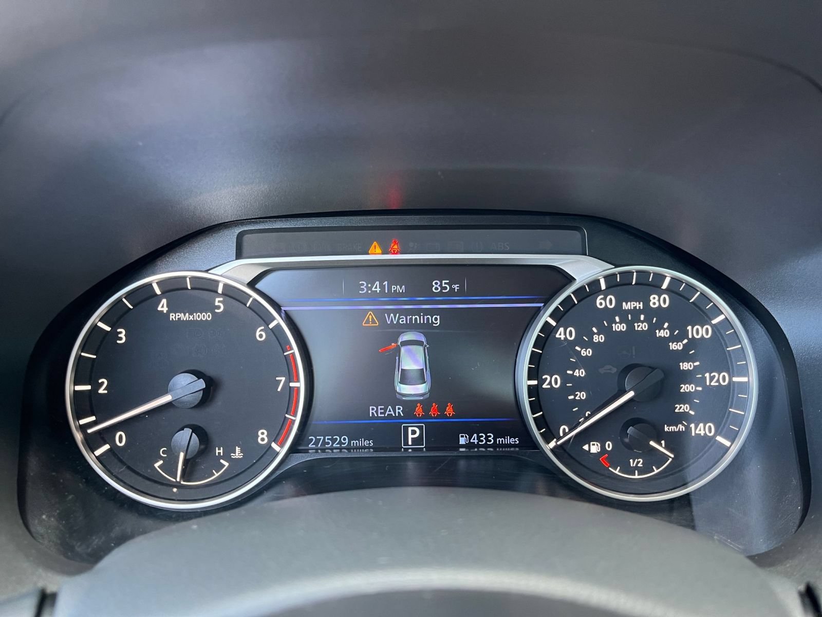 Used 2025 Nissan Altima 2.5 SV FWD image 36