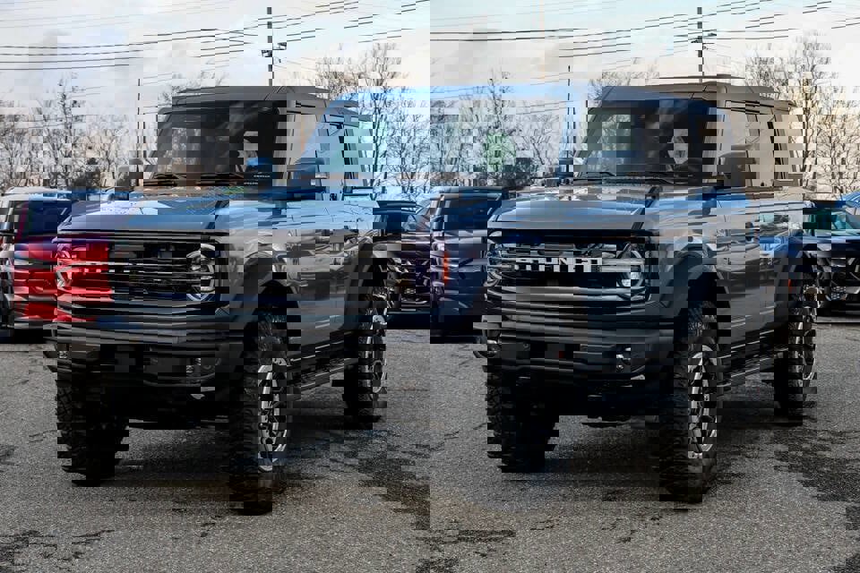 Used 2024 Ford Bronco Outer Banks w/ Sasquatch Package image 7