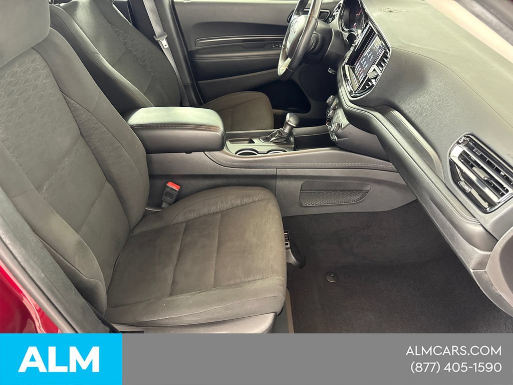 Used 2022 Dodge Durango SXT w/ Anodized Platinum Package AWD/4WD image 16