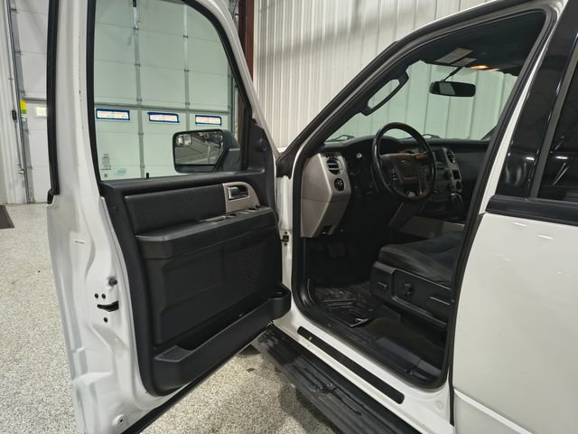 Used 2017 Ford Expedition XLT AWD/4WD image 11