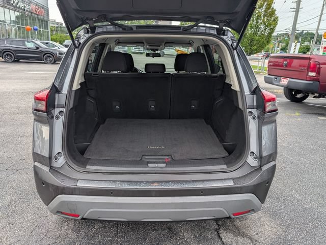 Used 2023 Nissan Rogue SV FWD image 10