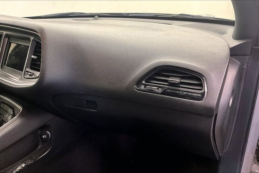 Used 2019 Dodge Challenger SXT RWD image 15