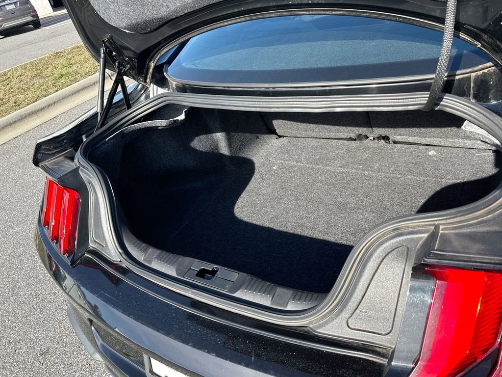 Used 2020 Ford Mustang Coupe w/ Black Accent Package image 10