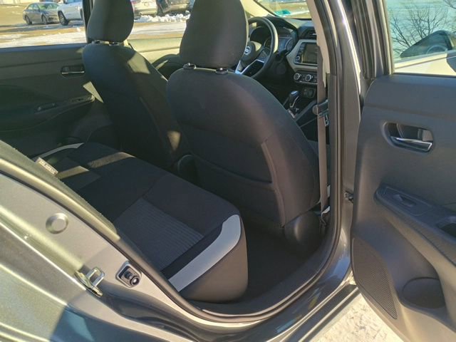Used 2021 Nissan Versa SV image 16
