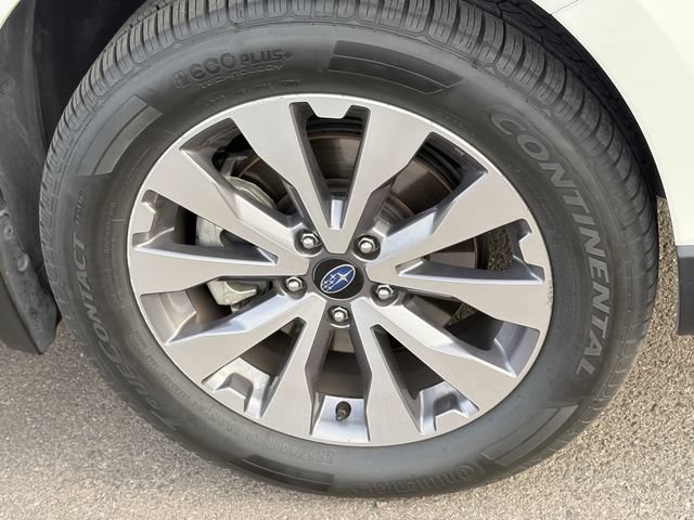 Used 2017 Subaru Outback 3.6R Touring w/ Popular Package #5A AWD/4WD image 4
